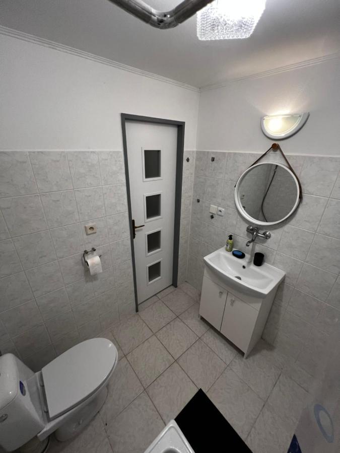 Mlynsky Ostrov Apartment 2 Zdice Екстер'єр фото